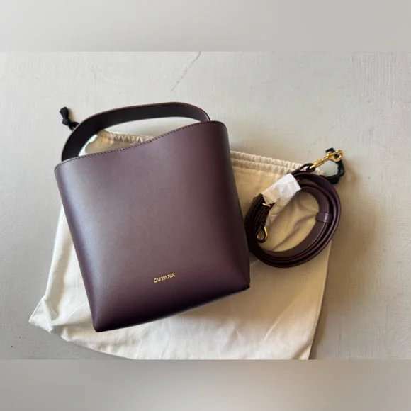 NWT CUYANA Mini Linea Bucket Bag in PLUM Smooth Leather - Picture 5 of 12